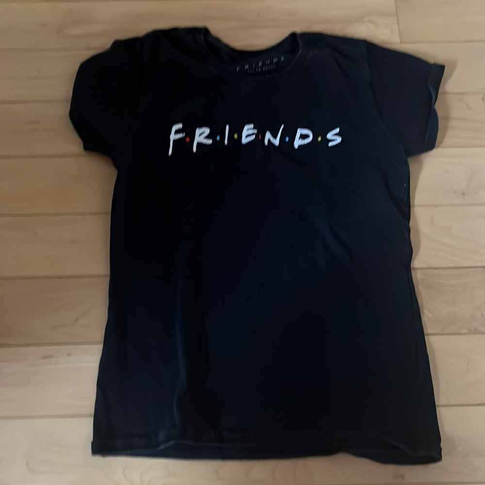 Vintage friends top size small